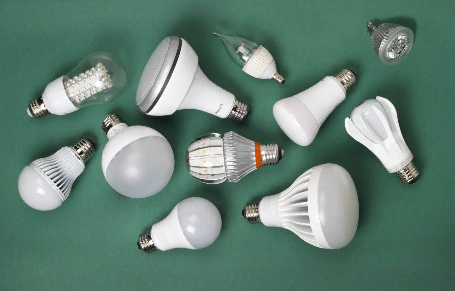 led_light_bulb_xl-1-scaled